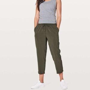 Lululemon Women’s Keep It Classic Lightweight Crop 23" in Dark Olive Green, 4